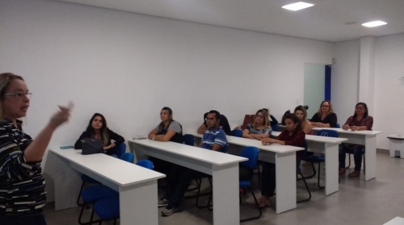 Imersão em Endodontia do Acesso à obturação